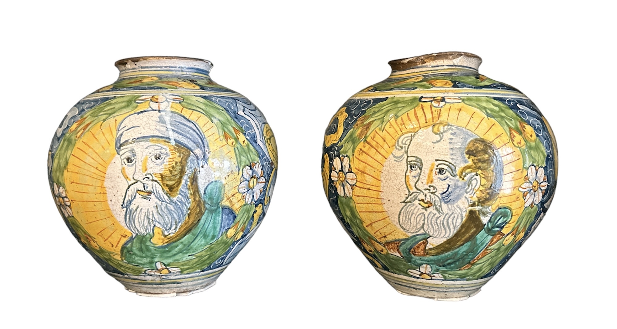 Coppia Bocce in maiolica, Calabria, inizi XVII secolo